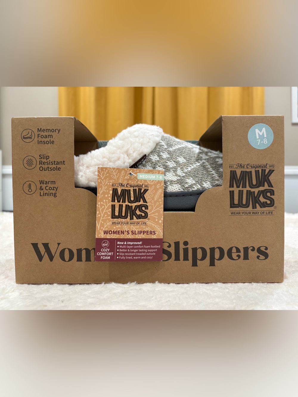 NEW Muk Luks Women's Cozy Gray Patterned Slippers Size M 7/8